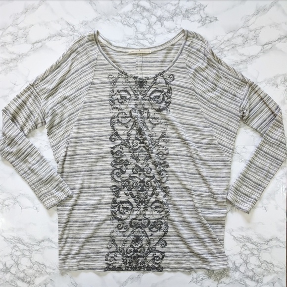 Peruvian Connection Long Sleeved Flowy Top - Picture 2 of 7